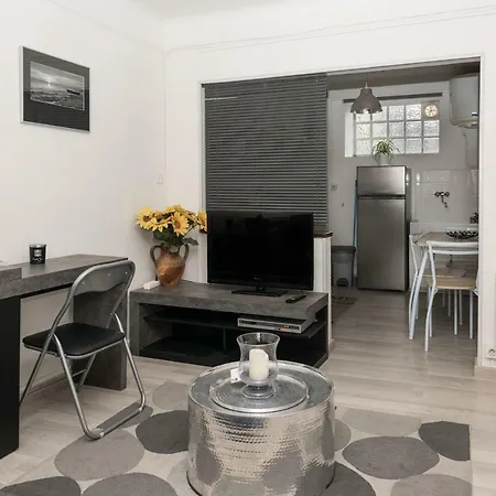 Appartement Avec Vue Sur Les Arenes *